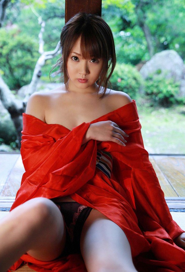 绝色性感女郎滨田翔子写真图片