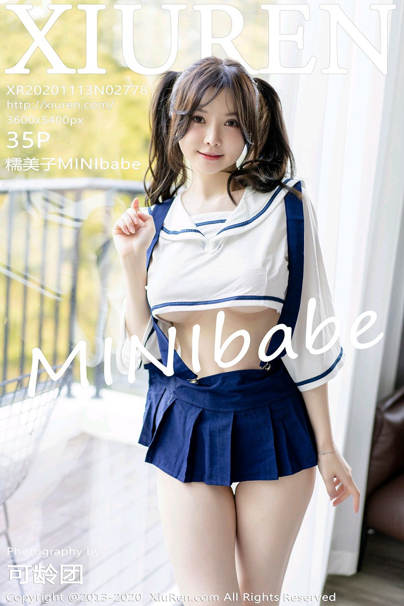 女神糯美子Mini清纯双马尾校服主题私房半脱秀豪乳翘臀诱惑写真