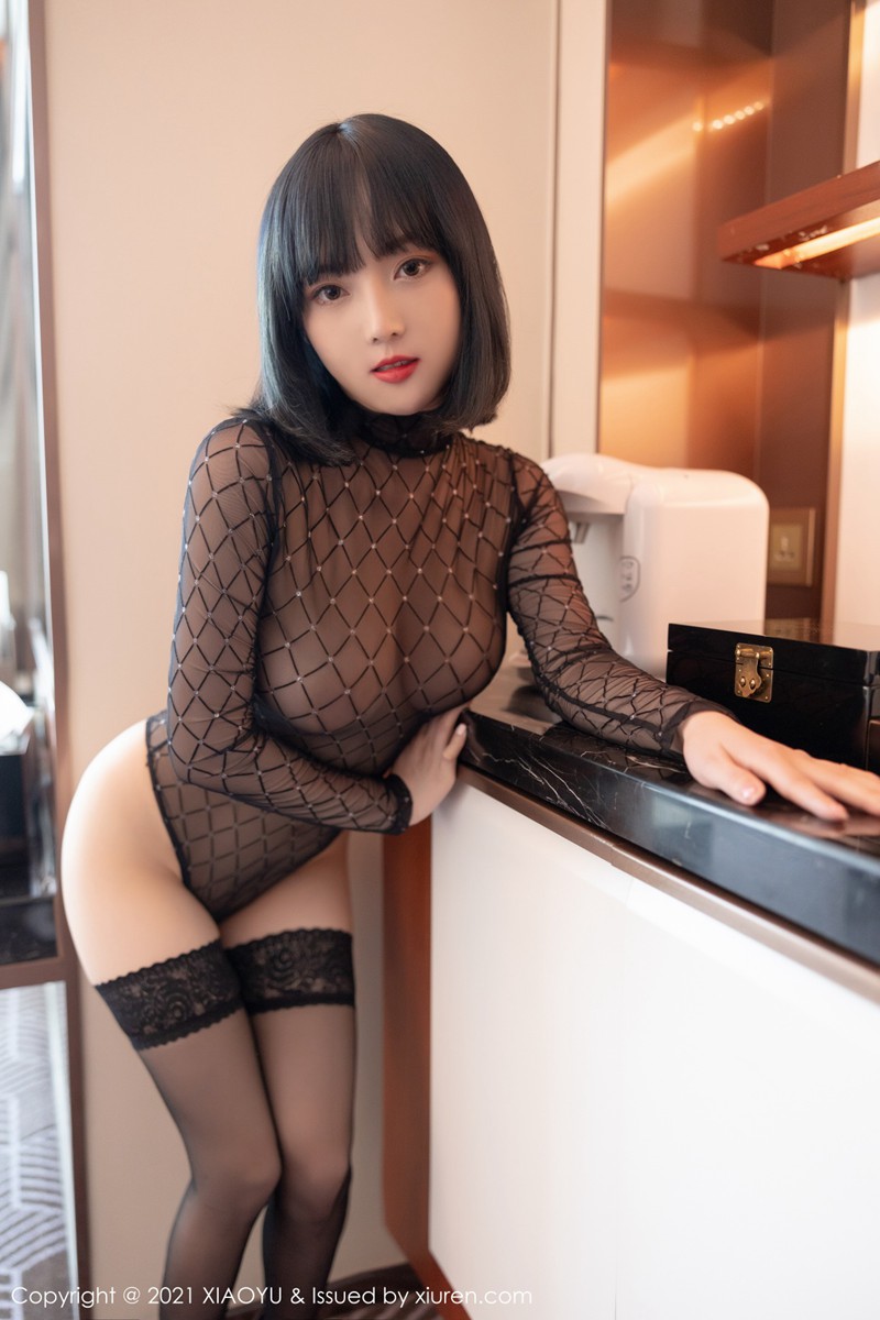 [XIAOYU语画界] 2021.04.26 VOL.516 豆瓣酱 黑色服饰性感写真 [50+1P]