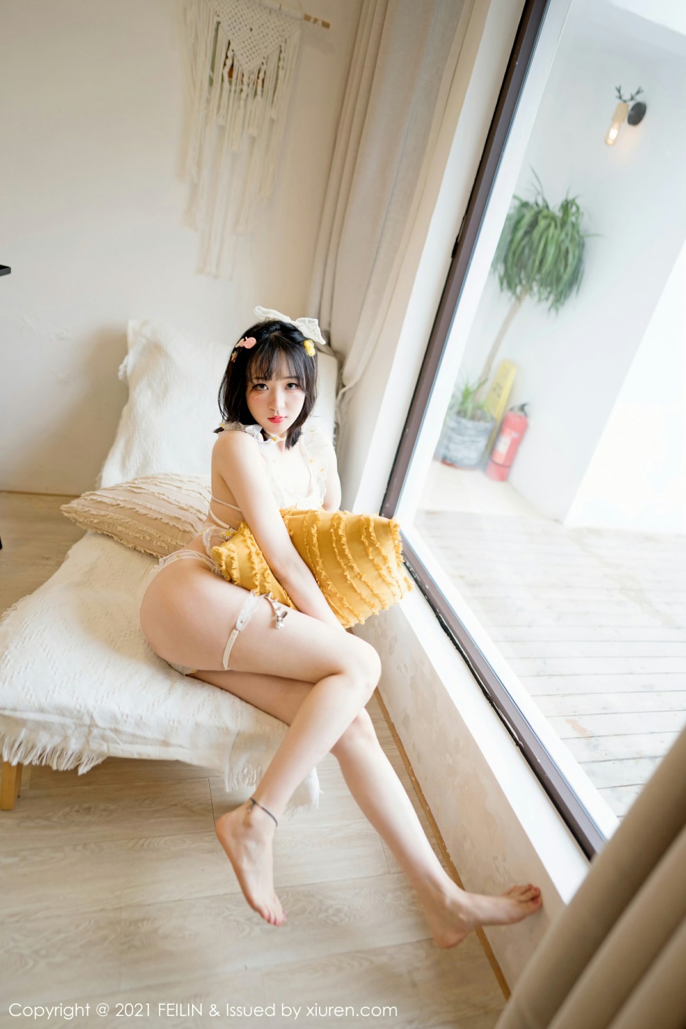 [FEILIN嗲囡囡] 2021.08.30 VOL.411 龙女宝宝 第三套写真 [47+1P]