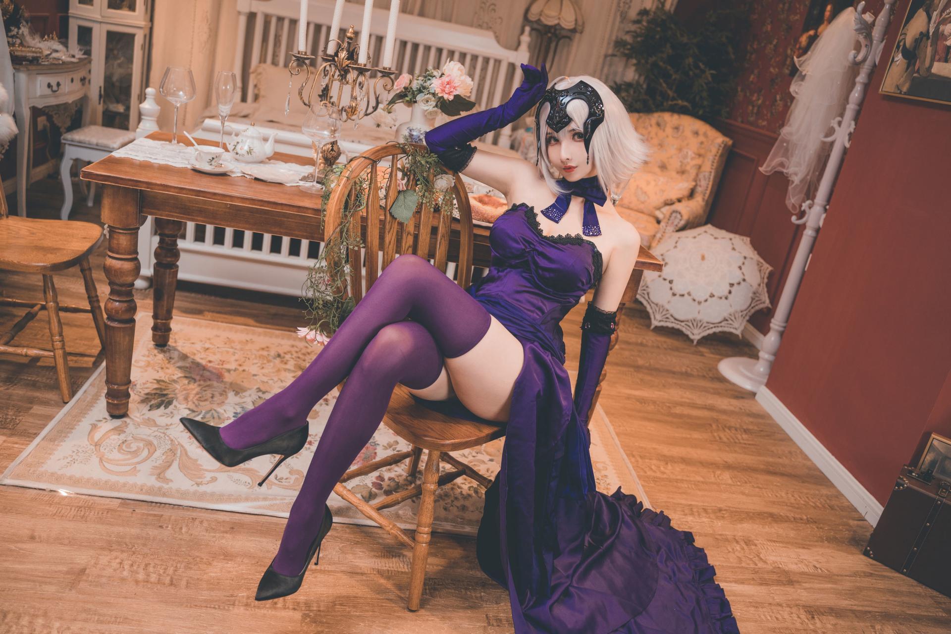 [COSPLAY]rioko凉凉子 – 醉贞