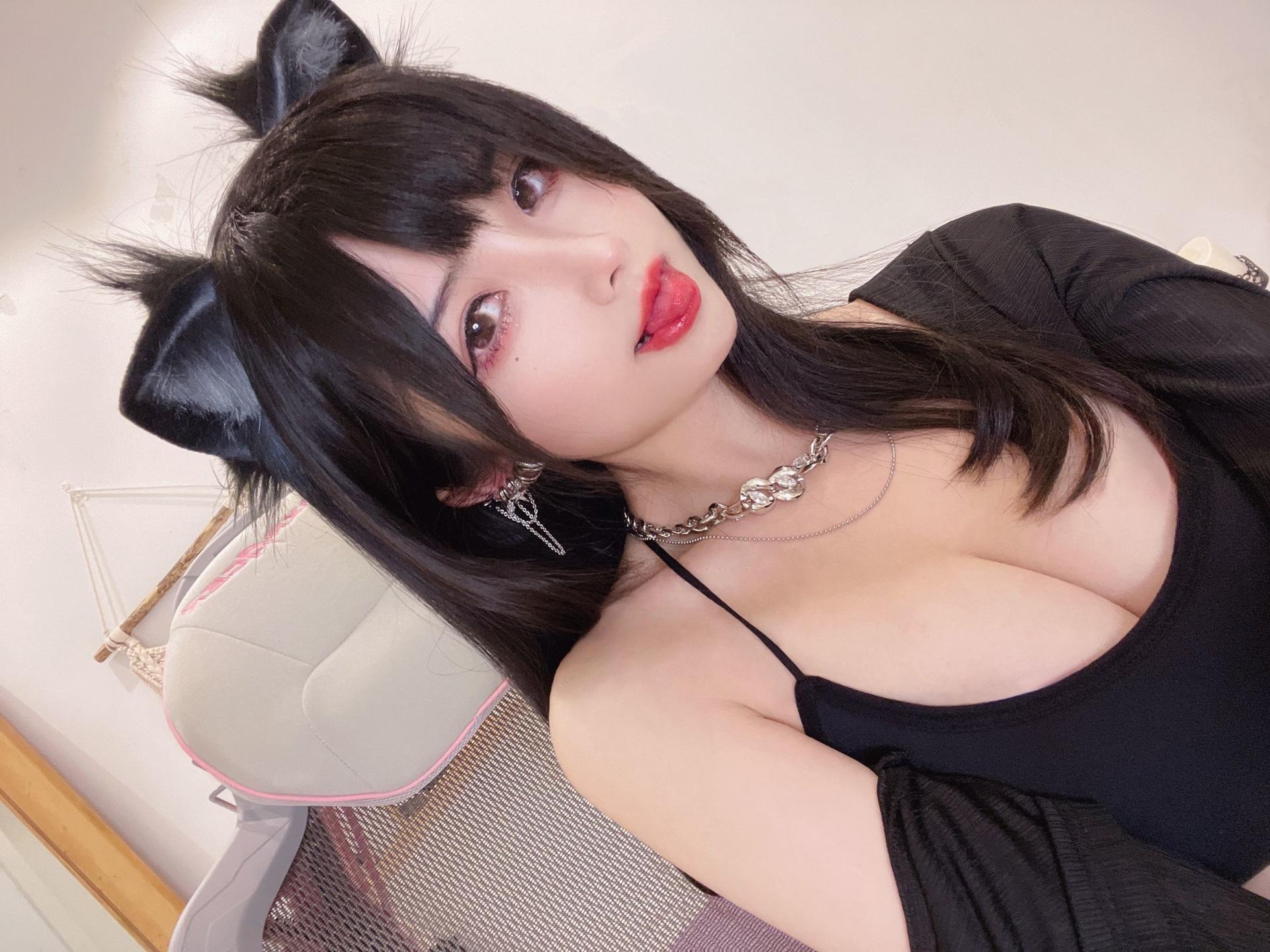 [COSPLAY]rioko凉凉子 – 辣妹猫猫