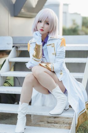 [COSPLAY]rioko凉凉子 – 电光机王 貉