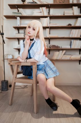 [COSPLAY]rioko凉凉子 – 更衣人偶 本篇