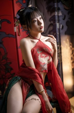 [COSPLAY]香草喵露露 – 2022春节贺图