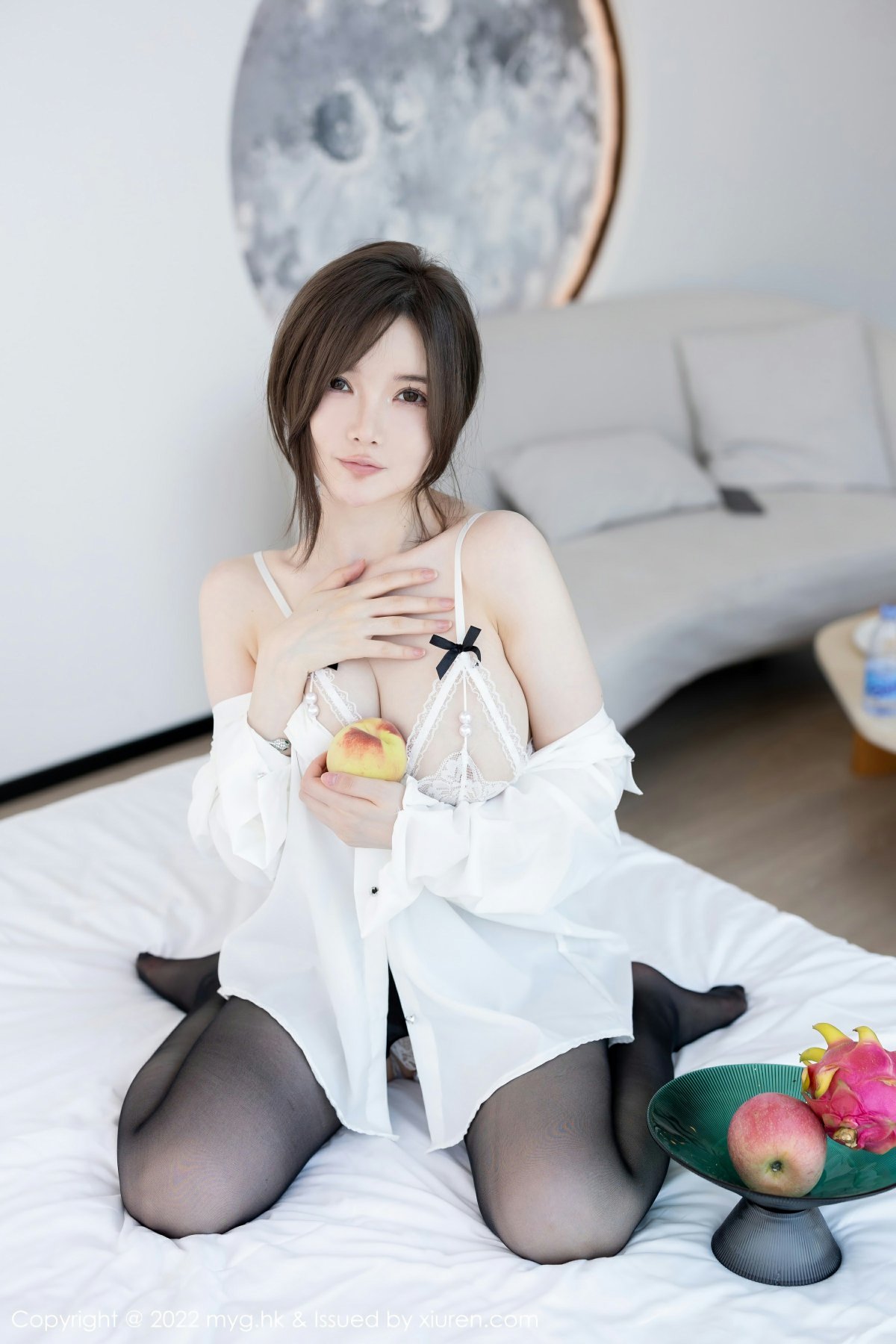 [MyGirl美媛馆] 2022.10.14 VOL.641 糯美子MINIbabe 童颜巨乳 性感白色蕾丝内衣 魅惑黑丝 桂林旅拍写真[59+1P]