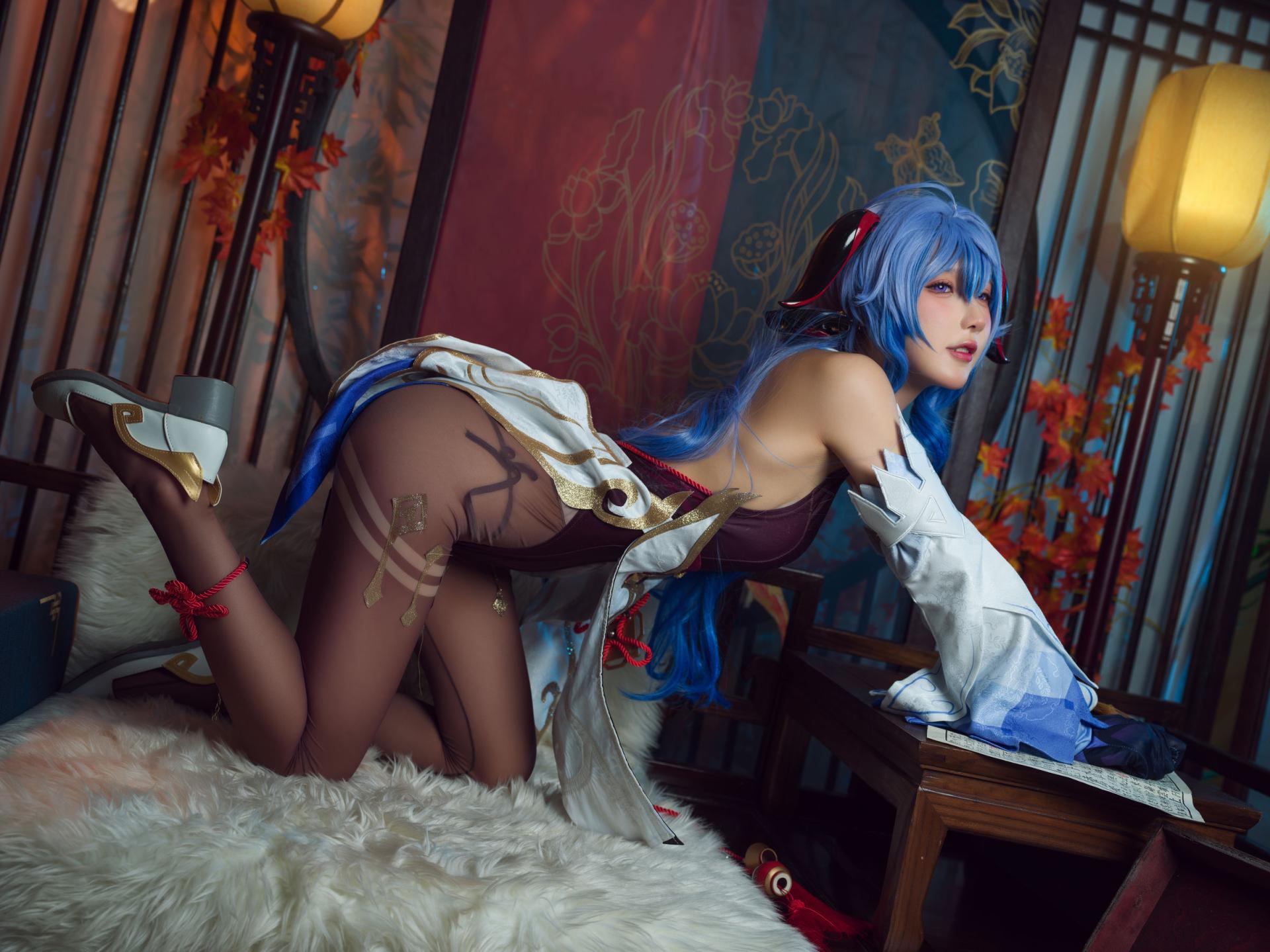 [COSPLAY]阿包也是兔娘 – 舰长 原神甘雨