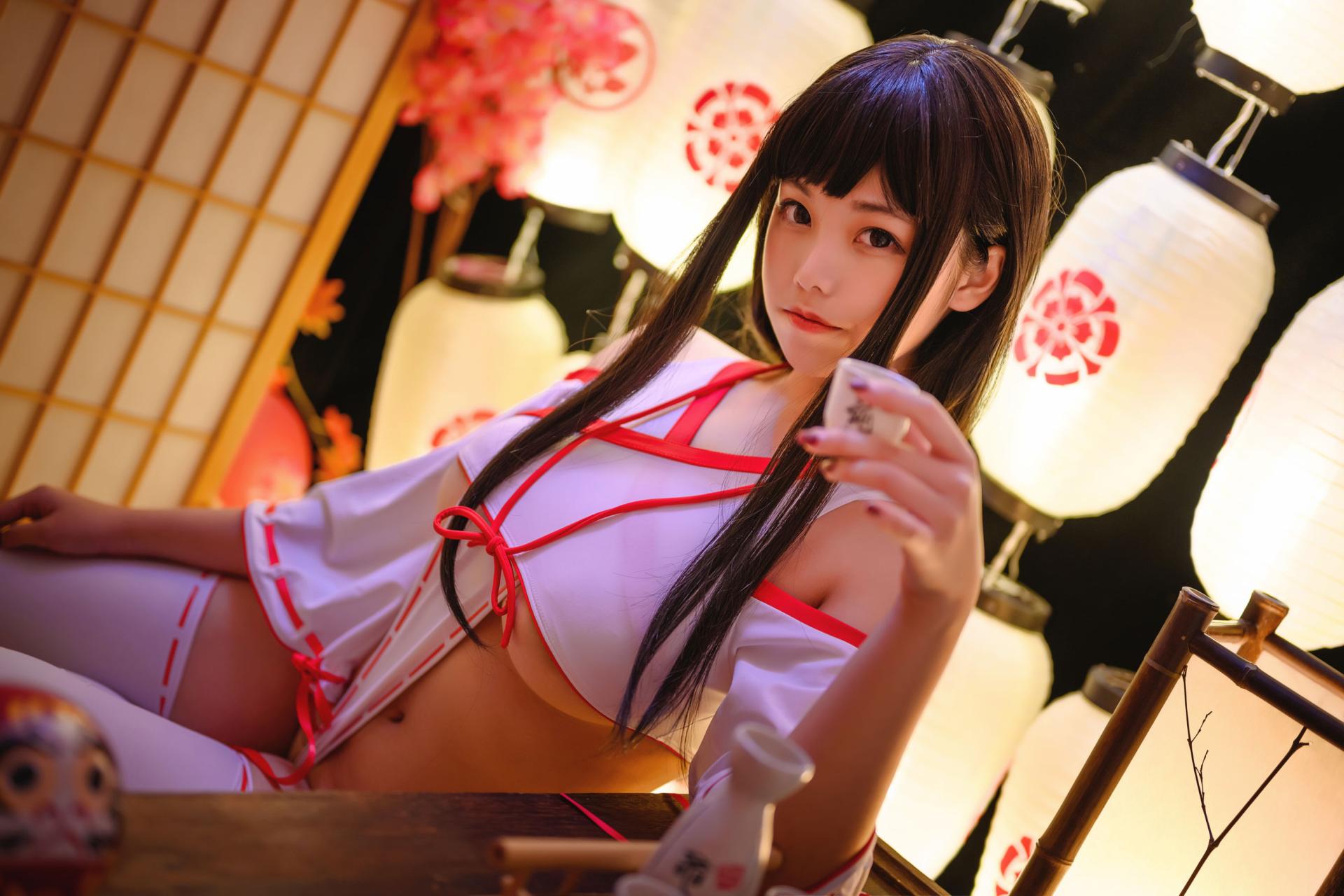 [COSPLAY]蜜汁猫裘 – 巫女