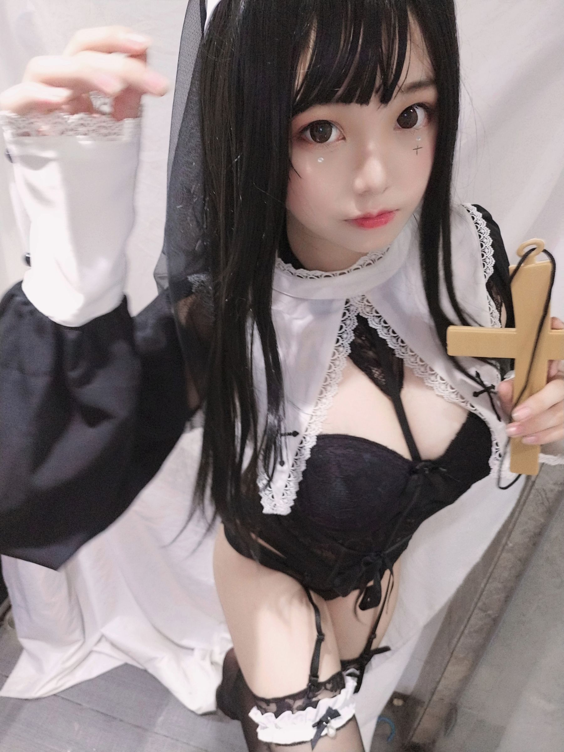 [COSPLAY]蜜汁猫裘 – 修女