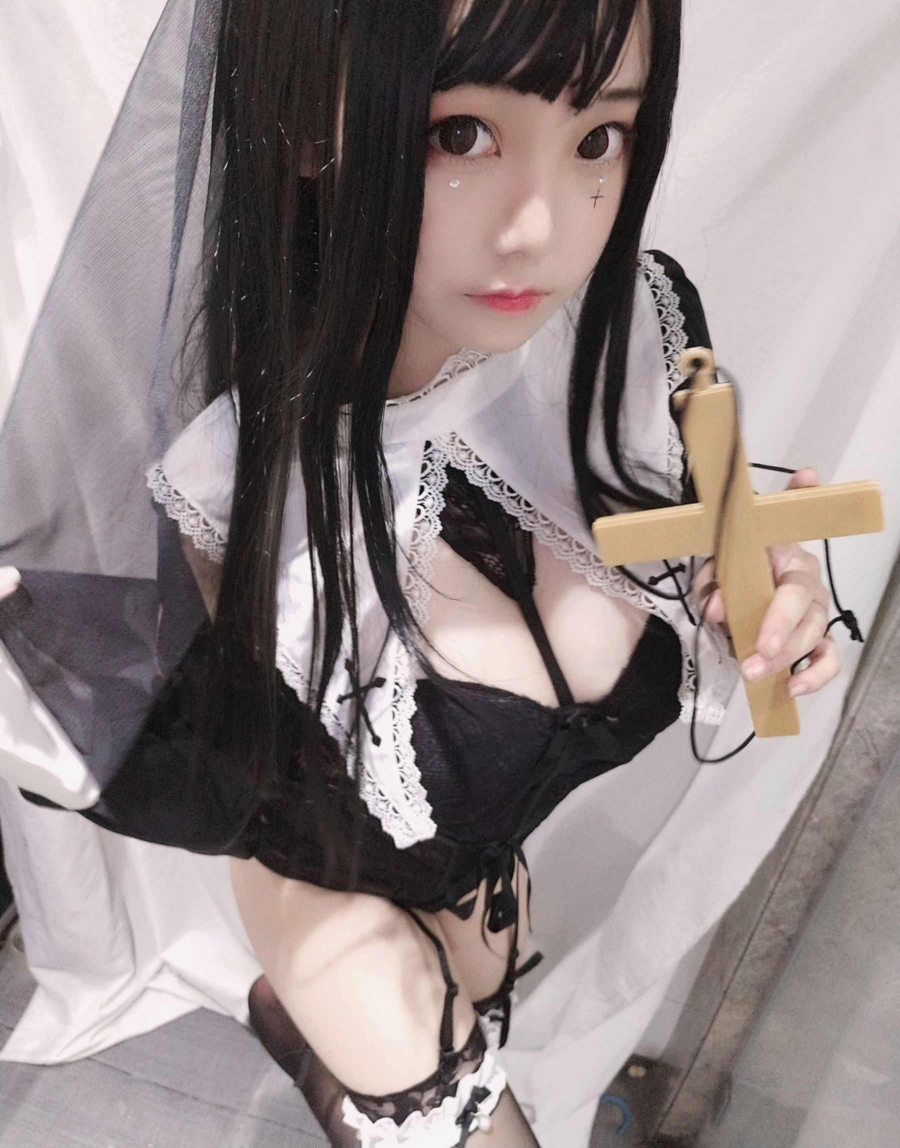 [COSPLAY]蜜汁猫裘 – 修女