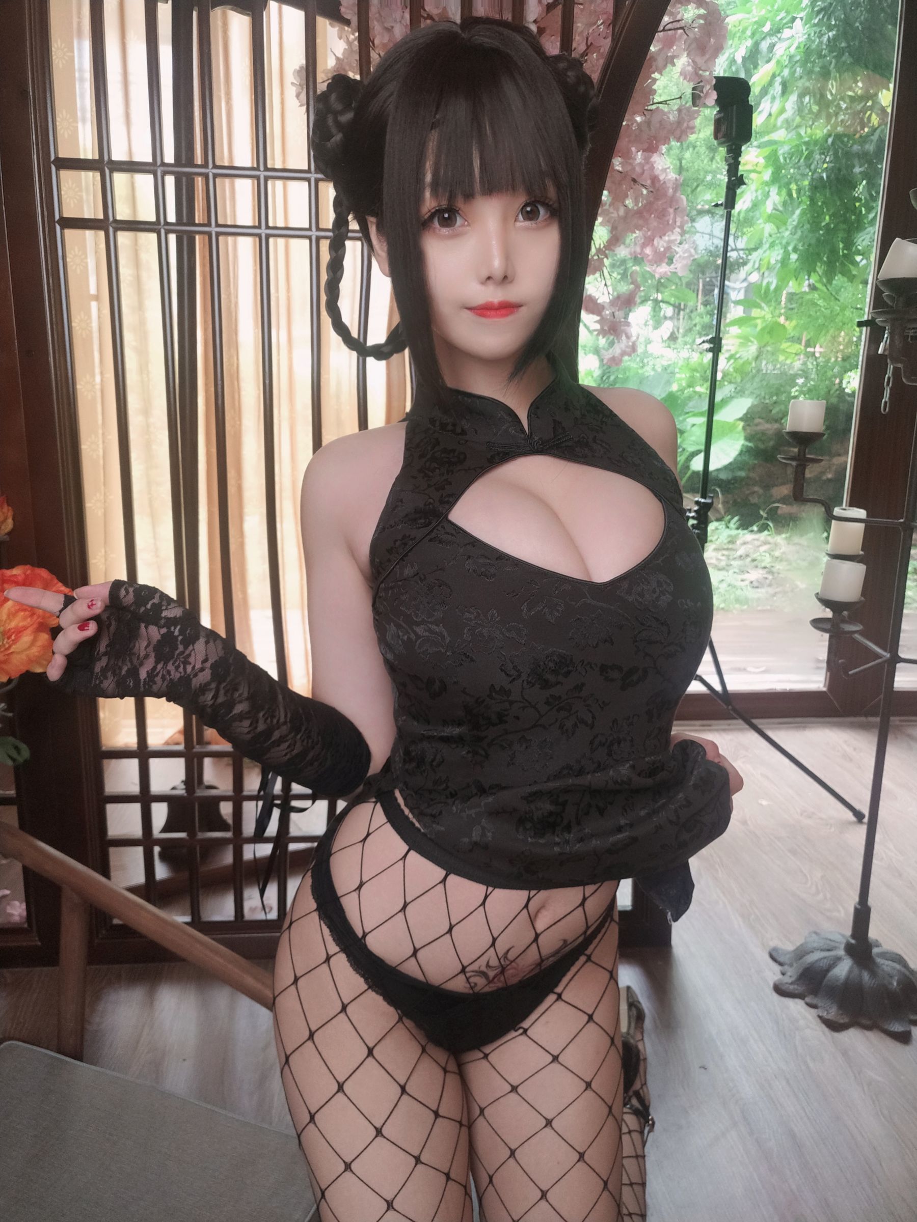 [COSPLAY]蜜汁猫裘 – 皮衣舞娘