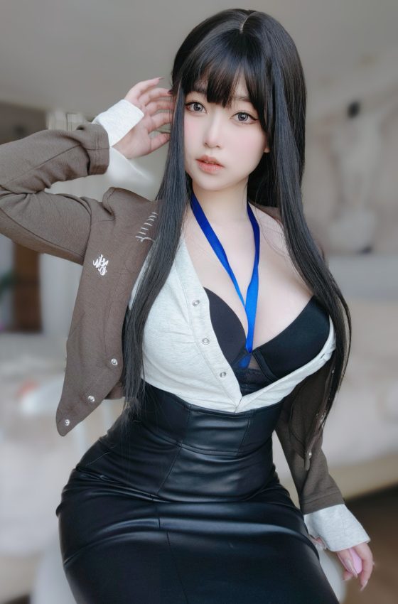 [COSPLAY]女主K – 上司的秘密