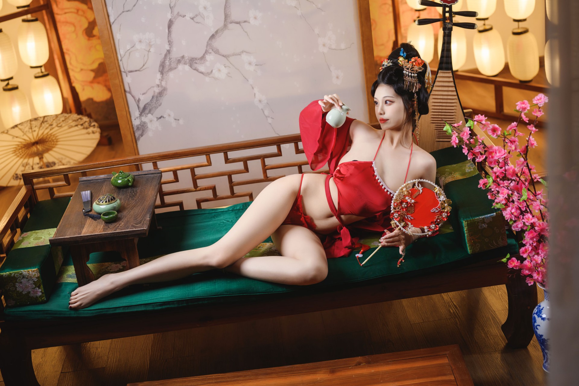 [COSPLAY]蜜汁猫裘 – 唐宫夜宴