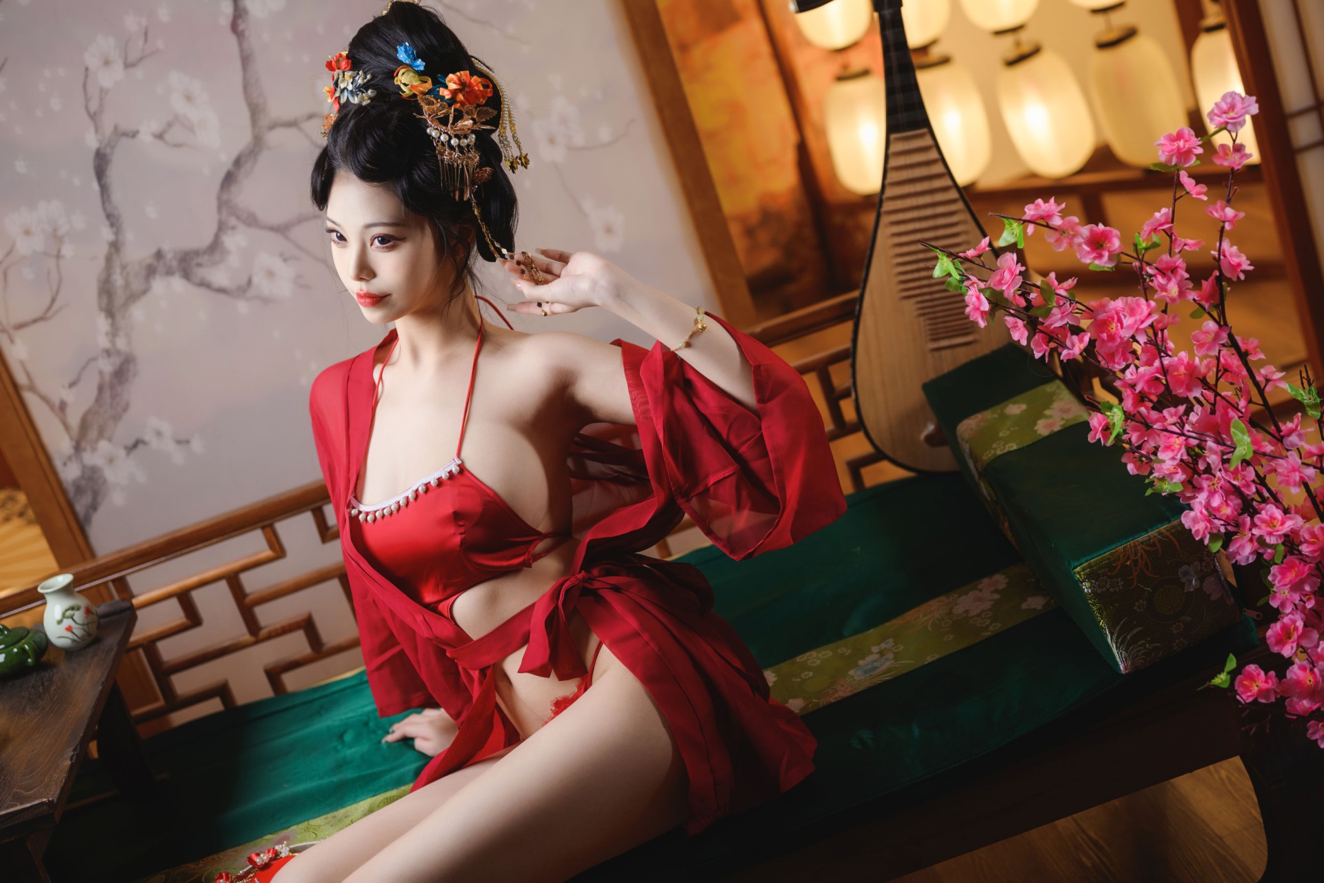 [COSPLAY]蜜汁猫裘 – 唐宫夜宴