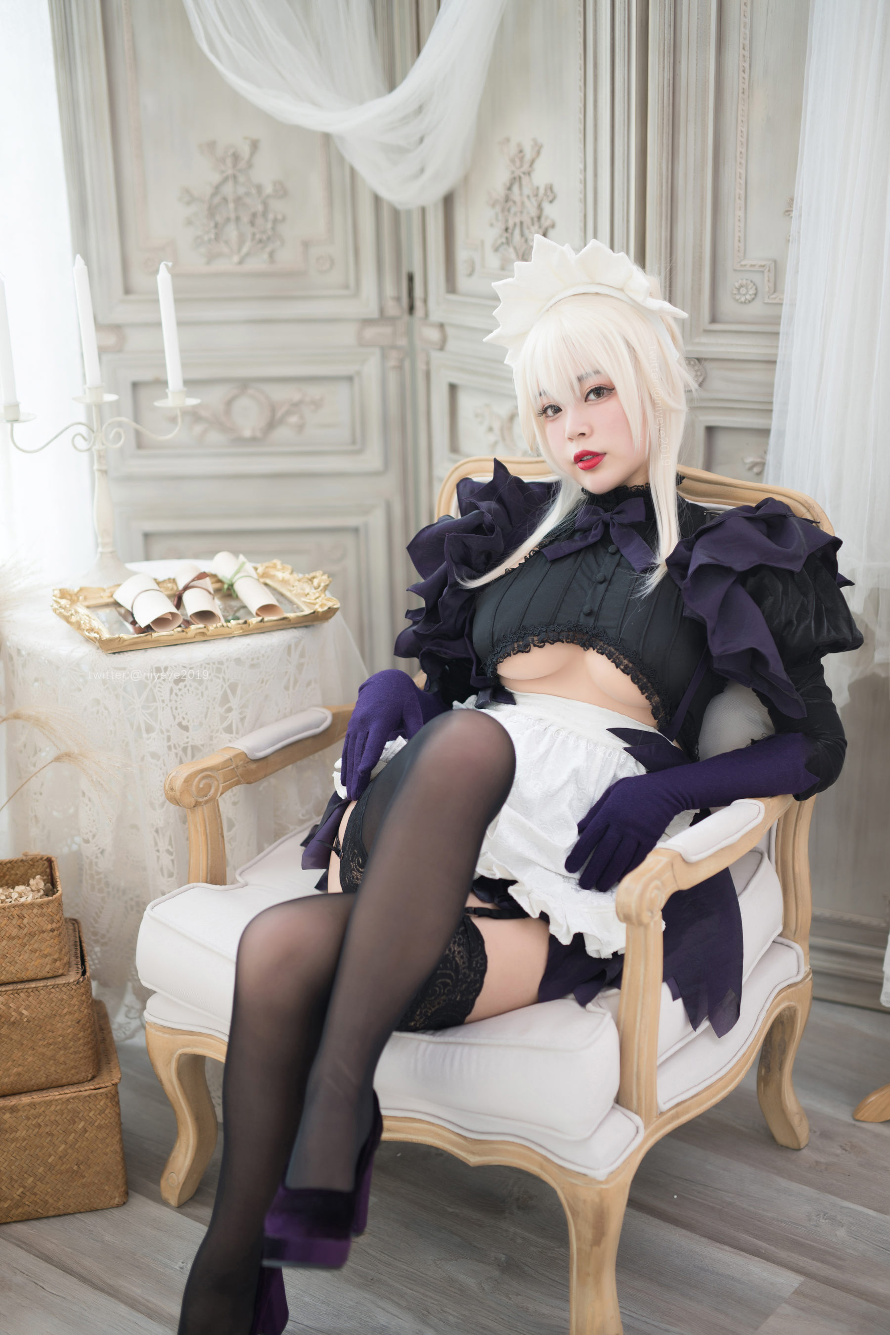 [COSPLAY]萌系小姐姐-白烨 – 黑枪呆女仆