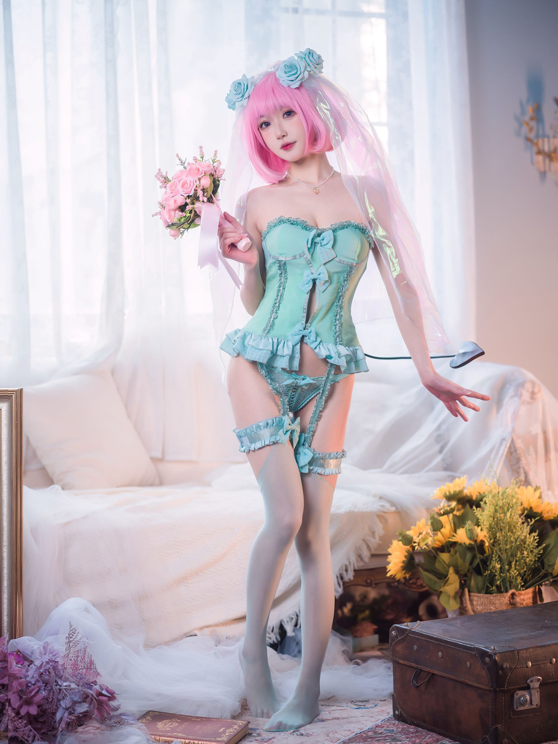 [COSPLAY]阿包也是兔娘 – 王女梦梦 婚纱内衣