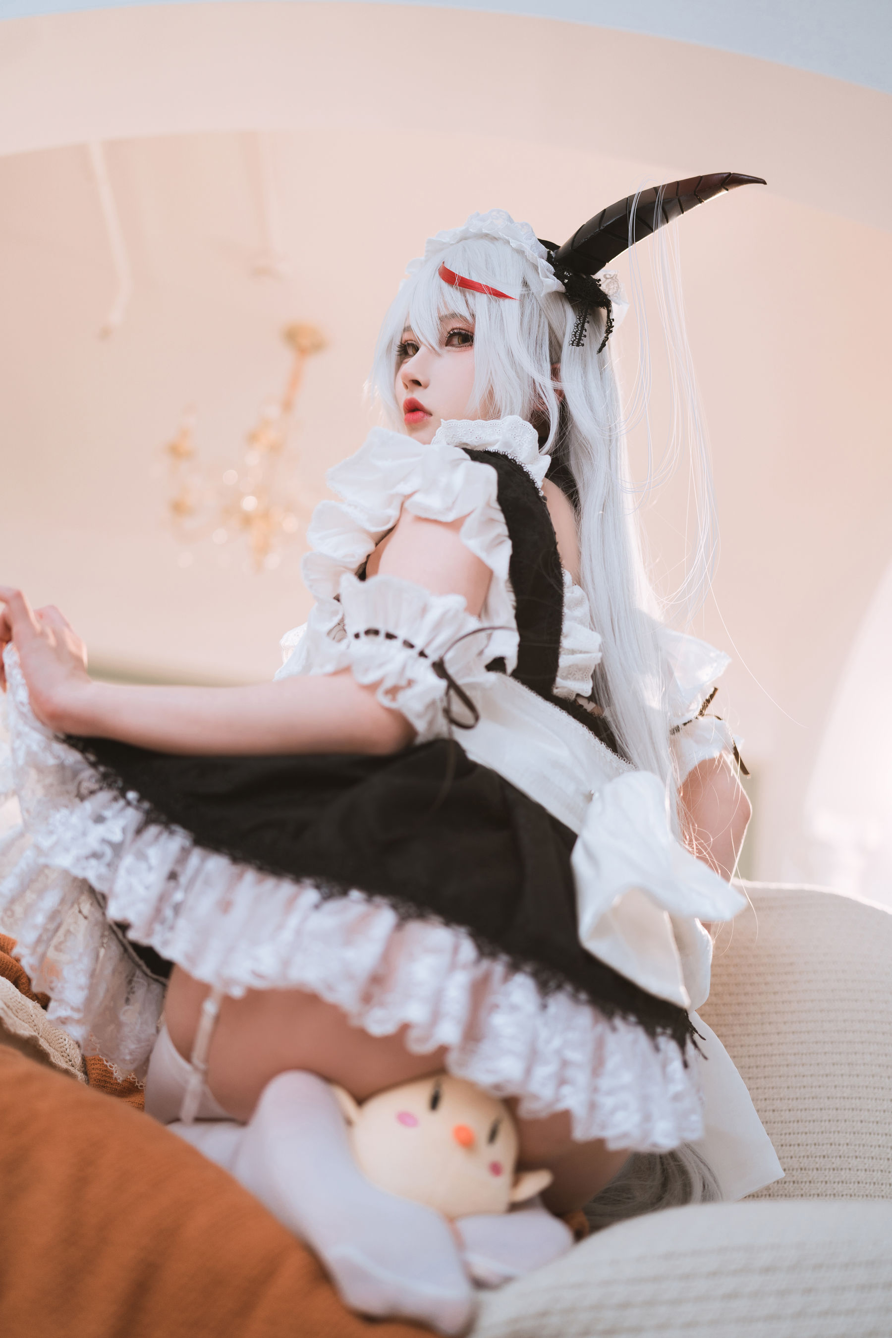 [COSPLAY]rioko凉凉子 – 妄想航线 港区的龙女仆