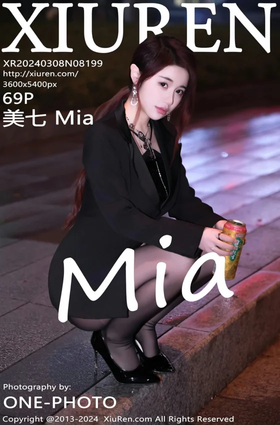 [XiuRen秀人网] 2024.03.08 No.8199 美七 Mia 黑色服饰 魅惑黑丝 性感写真 [69+1P]