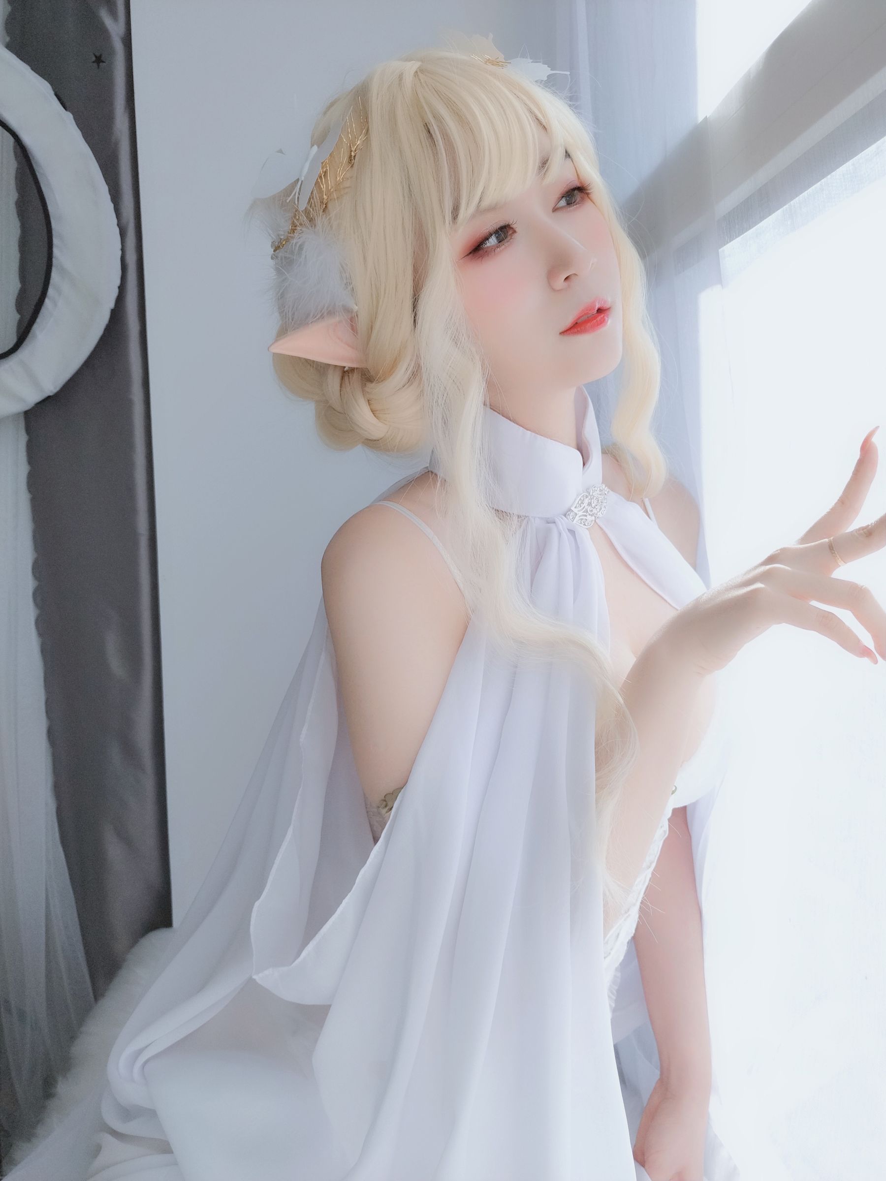 [COSPLAY] Coser小姐姐白银 – 小白羊