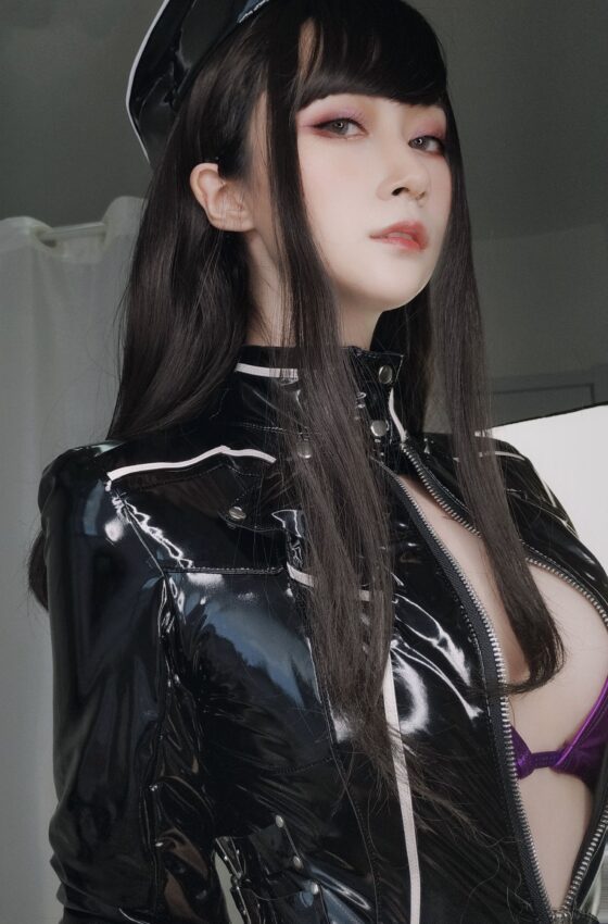 [COSPLAY] Coser小姐姐白银 – 通讯官