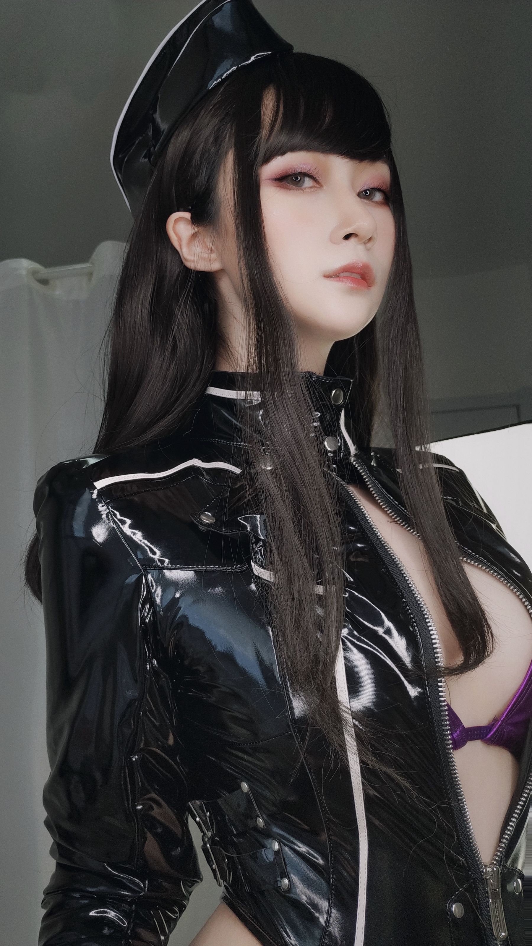 [COSPLAY] Coser小姐姐白银 – 通讯官