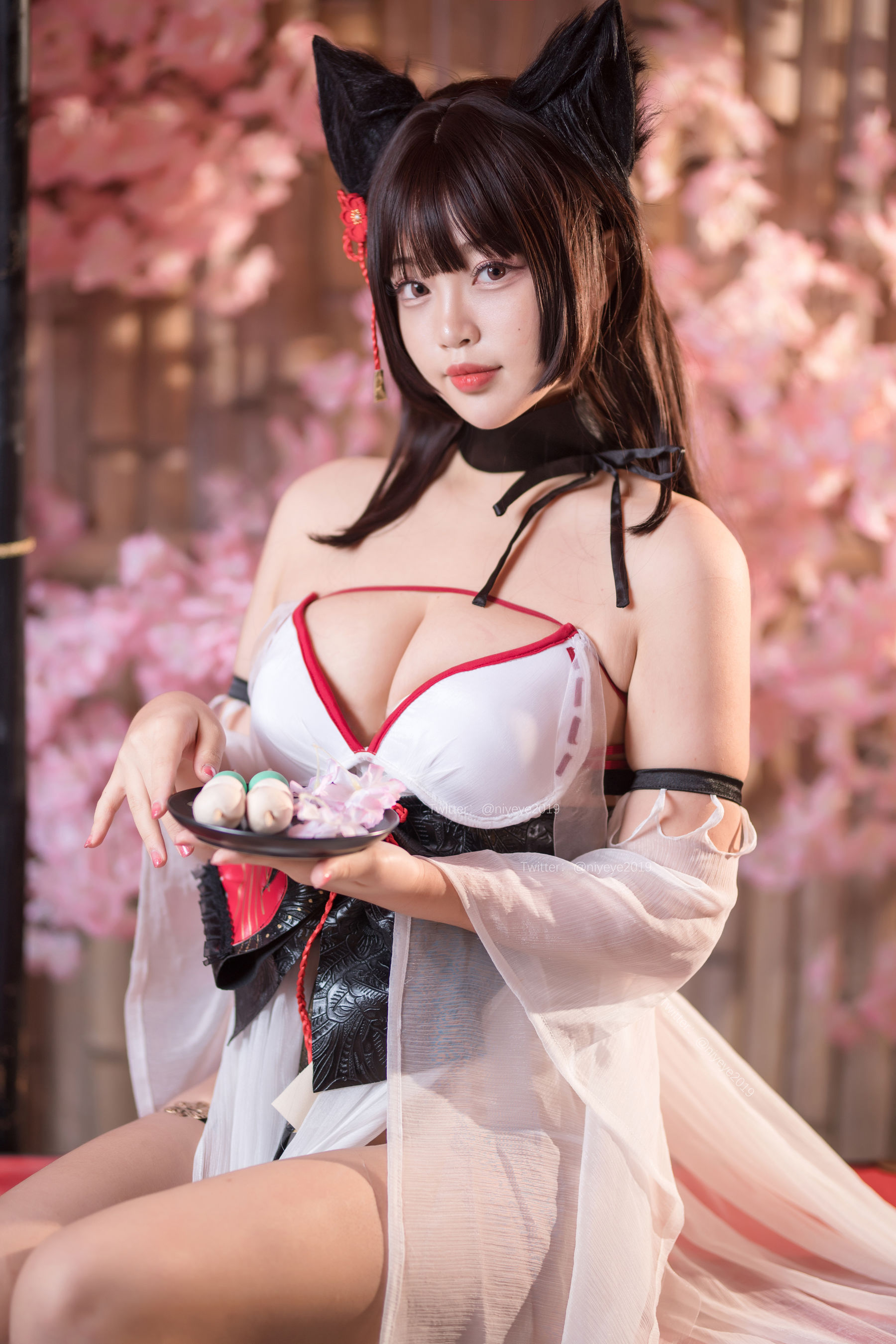 [COSPLAY]萌系小姐姐-白烨 – 湿身天诚泳装