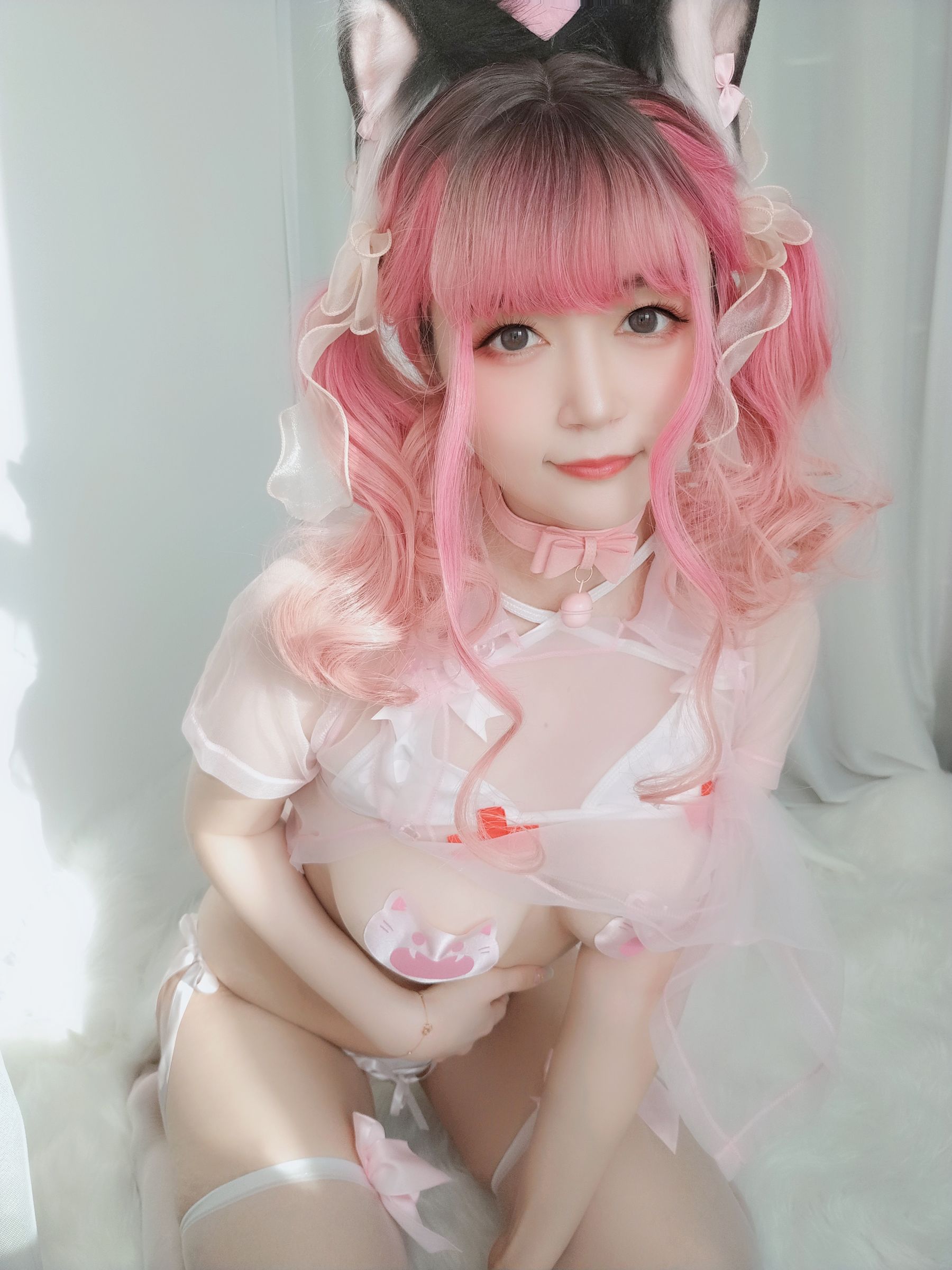 [COSPLAY] Coser小姐姐白银 – 猫咪护士