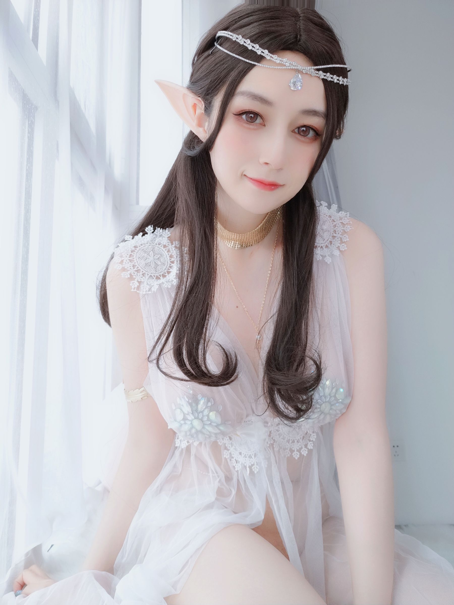 [COSPLAY] Coser小姐姐白银 – 精灵宝石内衣