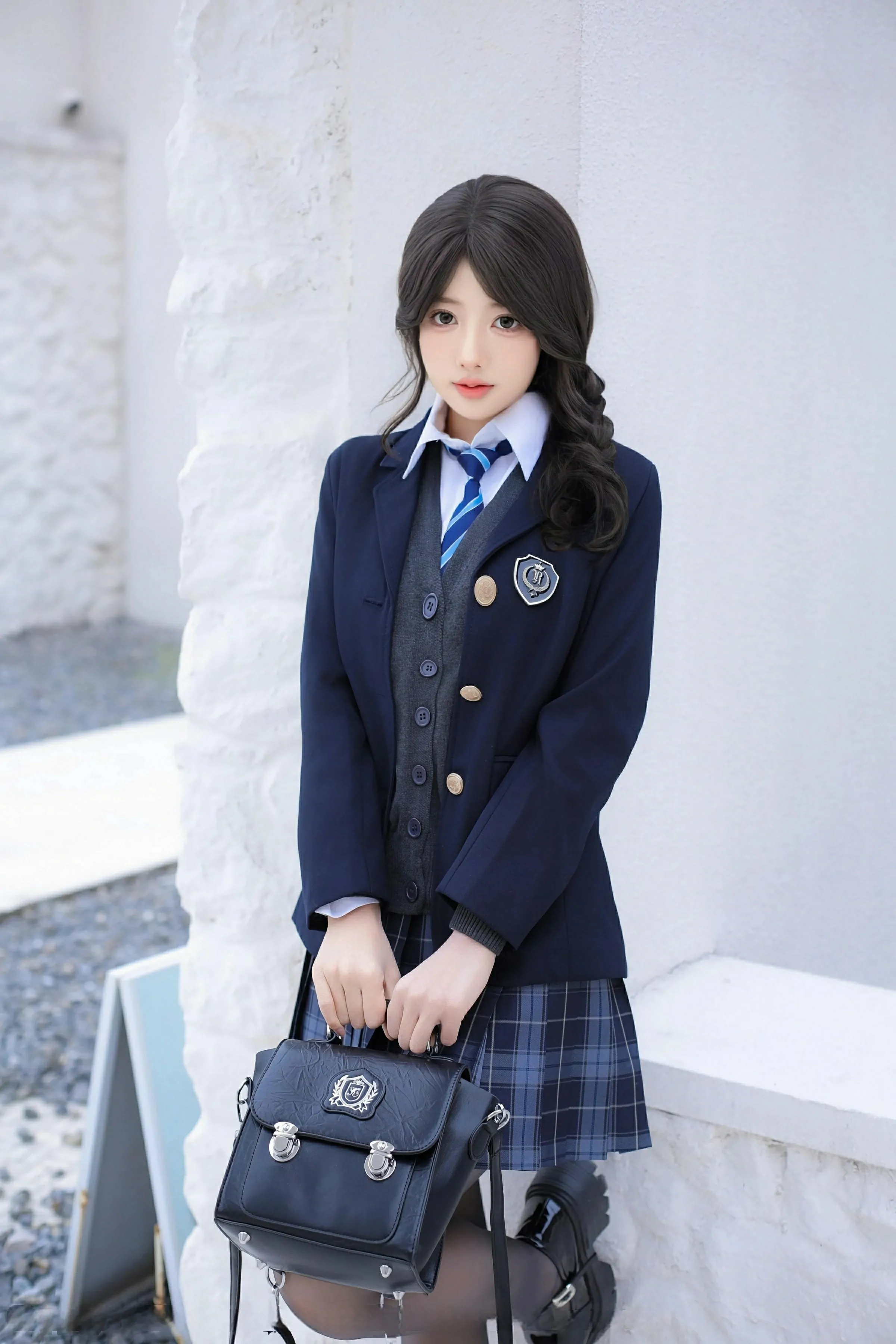 [XiuRen秀人网] 2024.12.31 No.9693 桃妖夭 深色学妹制服 白色内衣 性感写真 [77+1P]